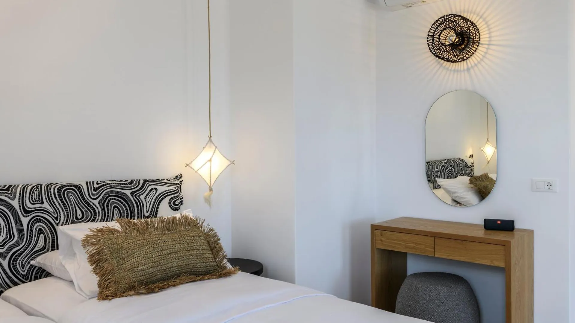 Отель Nasta Suites & Villas Intentional Living Mykonos Mykonos Town
