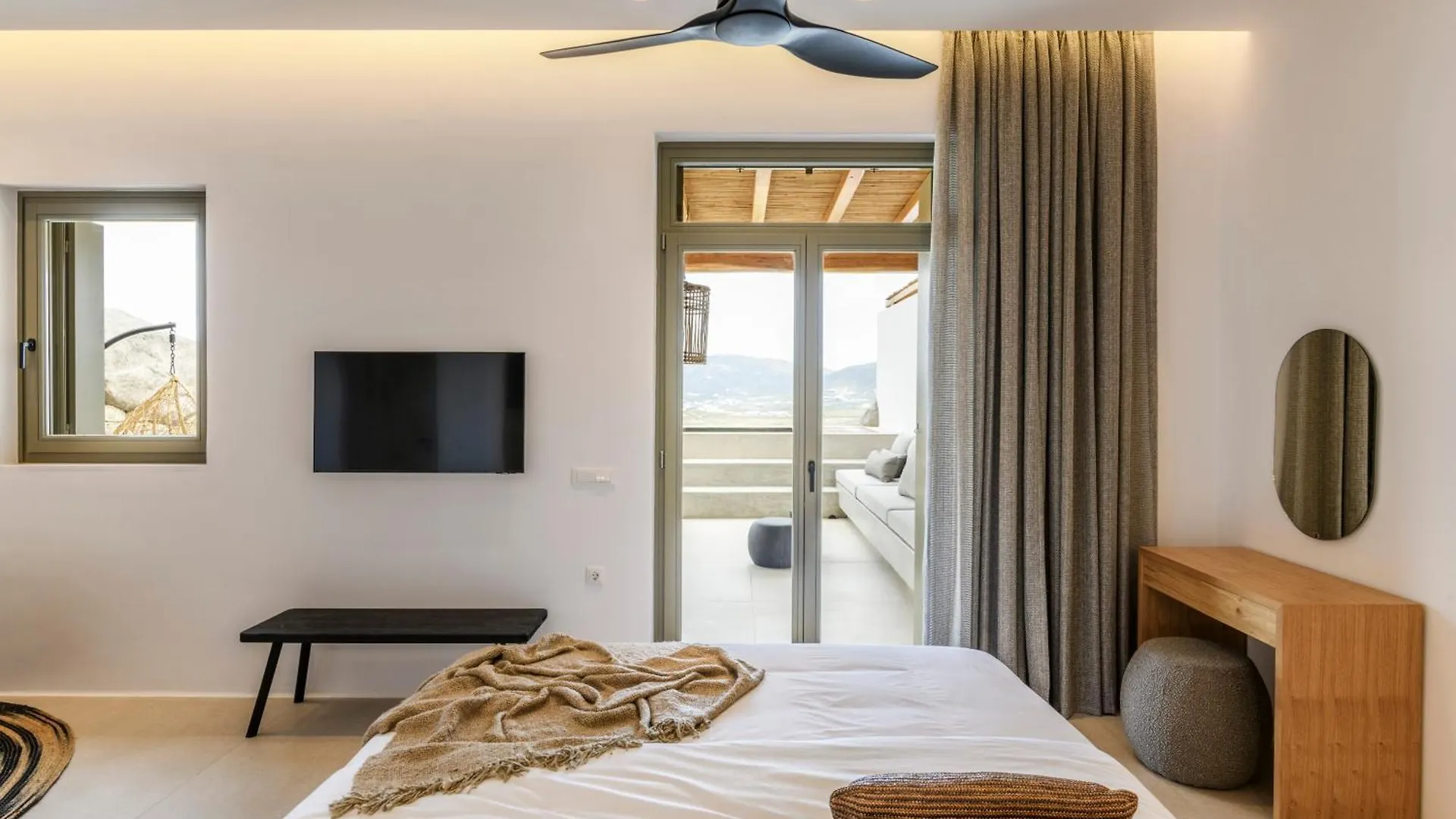 Nasta Suites & Villas Intentional Living Mykonos Mykonos Town 5*,  Греция
